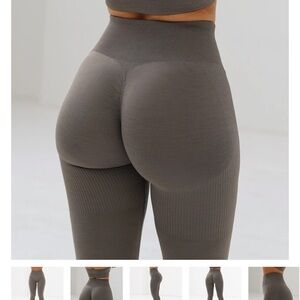 Lazuli Label Scrunch Seamless Ribbed Contour Leggings
